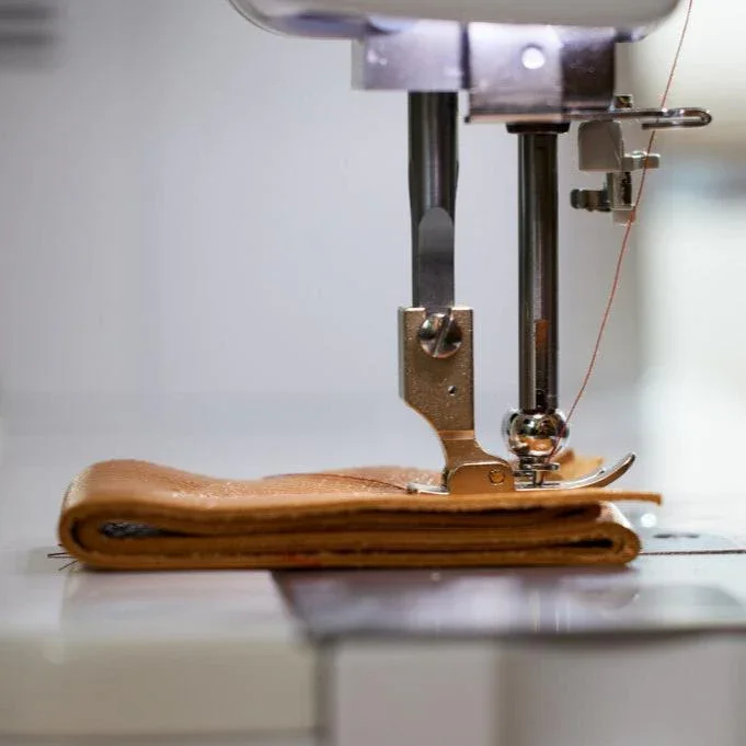 bernette B08 Straight Stitch Sewing Machine - Image 3